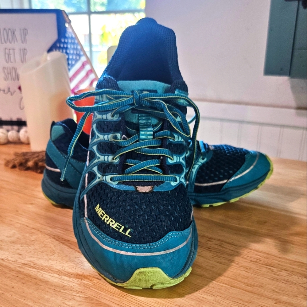 Lightly Worn! - MERRELL - Performance Shoe - Lake Blue Cross-trainers - Size 7